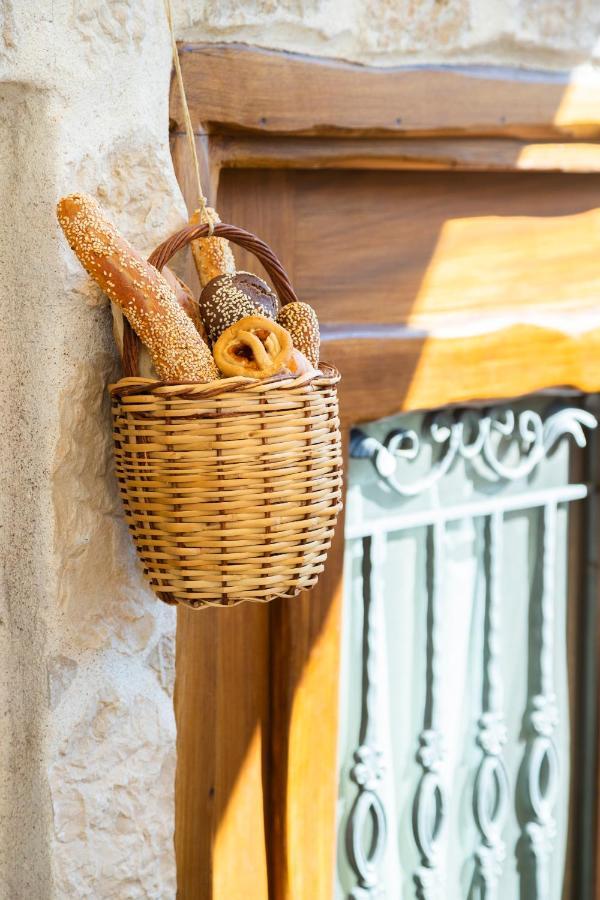 Flash House Spetses Town